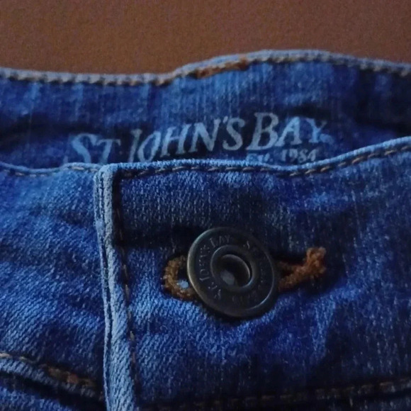 🍭🏍st John's Bay shorts - Picture 5 of 8
